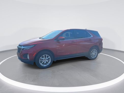 Certified 2024 Chevrolet Equinox LT image 5