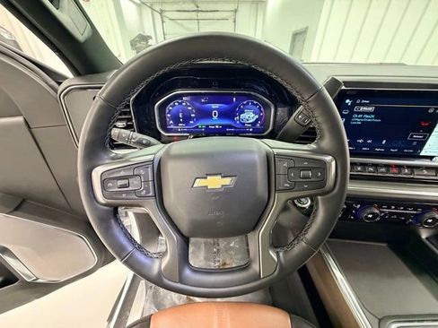 Certified 2025 Chevrolet Silverado 2500 High Country w/ High Country Premium Package image 12