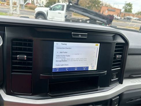 New 2026 Ford F550 XLT w/ XLT Value Package image 32