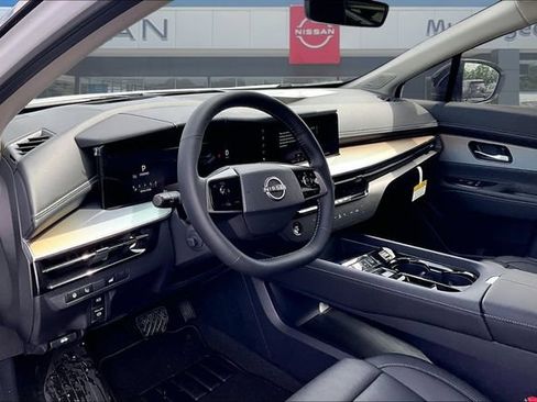 New 2026 Nissan Murano Platinum w/ Cargo Package AWD/4WD image 6