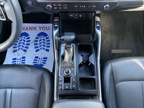 Used 2024 Kia Sorento X-Line EX image 29