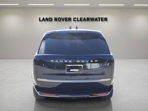 New 2026 Land Rover Range Rover Long Wheelbase SE AWD/4WD image 4