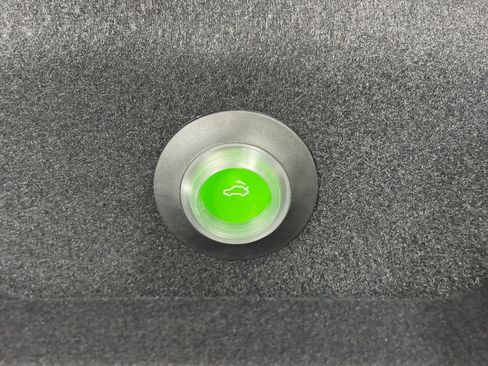 Used 2022 Mercedes-Benz SL 55 AMG 4MATIC image 34