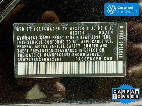 Used 2025 Volkswagen Jetta SE FWD image 31