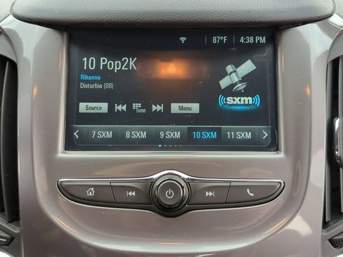 Used 2018 Chevrolet Cruze LT w/ Convenience Package FWD image 14