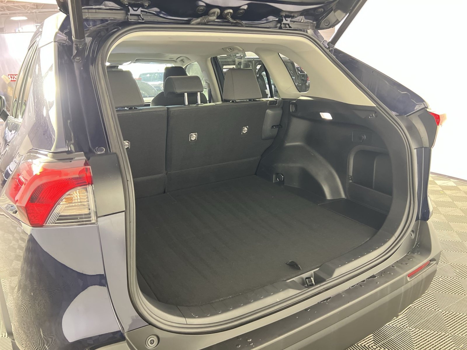 Used 2023 Toyota RAV4 XLE w/ Convenience Package AWD/4WD image 26