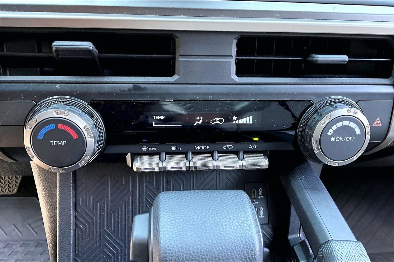 Used 2026 Toyota 4Runner SR5 RWD image 23