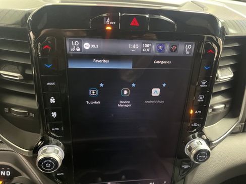 New 2026 RAM 1500 4x4 Crew Cab image 16