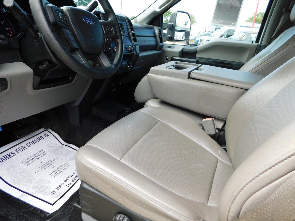 Used 2018 Ford F250 XL w/ Power Equipment Group RWD image 18