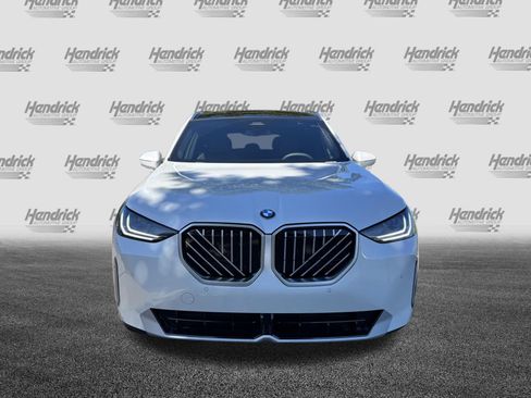 Used 2026 BMW X3 xDrive30i w/ Convenience Package AWD/4WD image 3