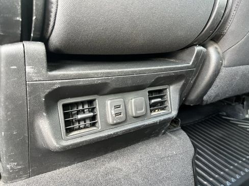 Used 2021 Chevrolet Silverado 1500 LT w/ Bed Protection Package AWD/4WD image 22