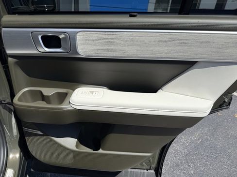 Used 2025 Hyundai Santa Fe Calligraphy image 20