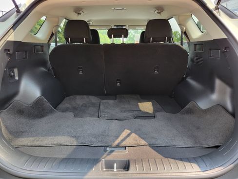 Certified 2025 Kia Sportage LX AWD/4WD image 30