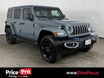 Used 2024 Jeep Wrangler Unlimited Sahara w/ Technology Group