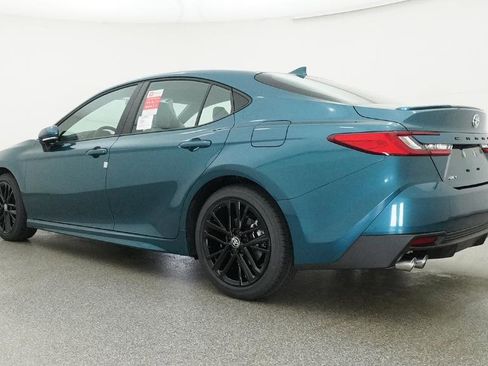 New 2026 Toyota Camry SE image 24