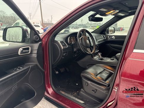 Used 2020 Jeep Grand Cherokee Limited w/ Trailer Tow Group IV image 14