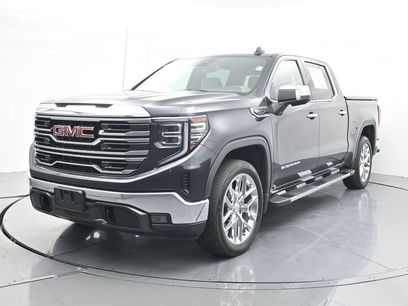 Used 2022 GMC Sierra 1500 SLT w/ SLT Convenience Package