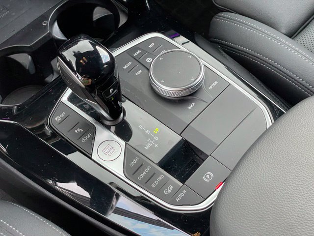 Used 2024 BMW X3 xDrive30i w/ Premium Package w/ZPA AWD/4WD image 25