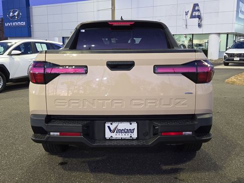 Certified 2022 Hyundai Santa Cruz SEL w/ Activity Package image 29