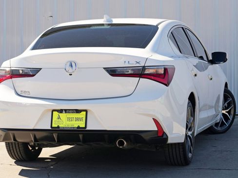 Used 2022 Acura ILX w/ Premium Package image 4