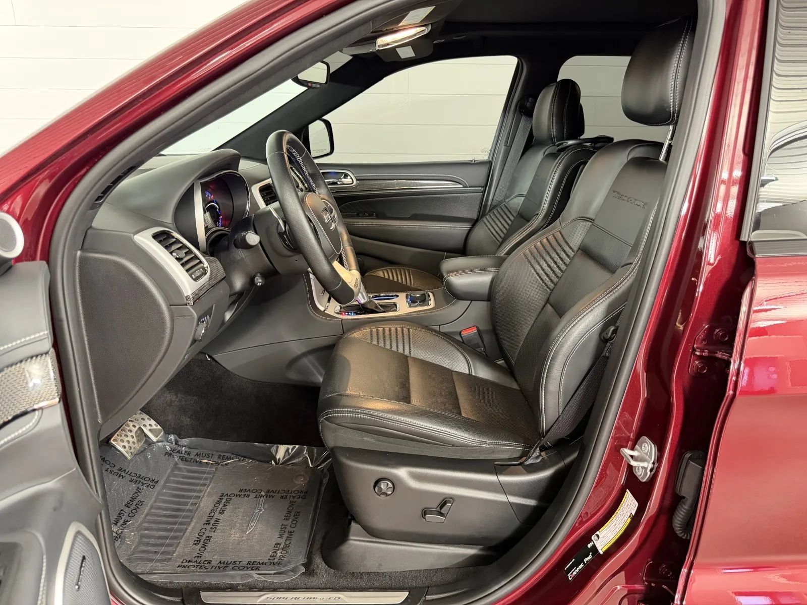 Used 2018 Jeep Grand Cherokee Trackhawk AWD/4WD image 12