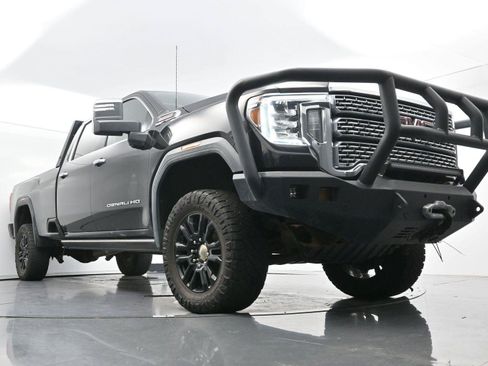 Used 2021 GMC Sierra 3500 Denali w/ Denali Black Diamond Edition AWD/4WD image 42
