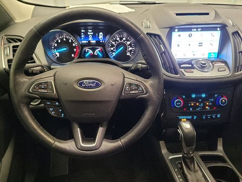 Used 2018 Ford Escape Titanium w/ Ford Safe & Smart Package AWD/4WD image 22