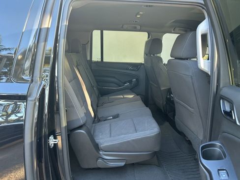 Used 2019 Chevrolet Suburban LS w/ Enhanced Driver Alert Package image 27