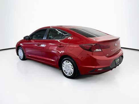 Used 2020 Hyundai Elantra SE FWD image 5