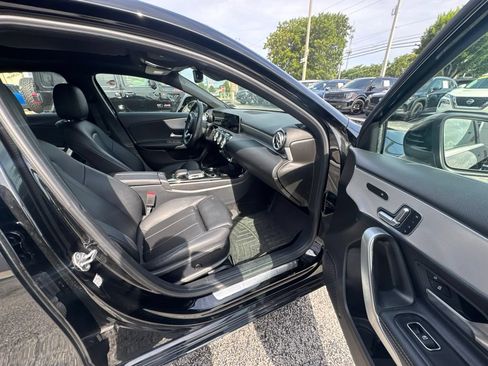 Used 2019 Mercedes-Benz A 220 4MATIC image 23