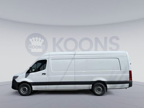 New 2025 Mercedes-Benz Sprinter 2500 image 2