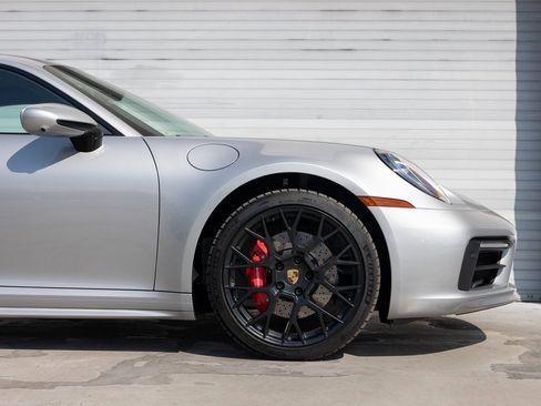 Certified 2024 Porsche 911 Carrera S image 9