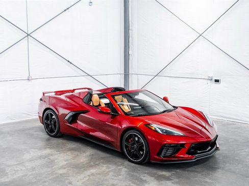 Used 2023 Chevrolet Corvette Stingray Premium Conv w/ Z51 Performance Package image 8