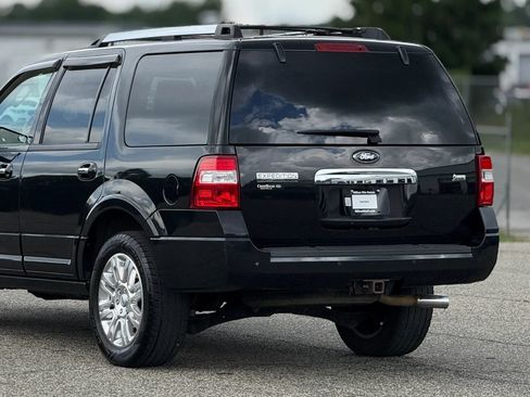 Used 2014 Ford Expedition Limited w/ Equipment Group 301A AWD/4WD image 16