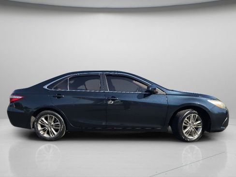 Used 2016 Toyota Camry SE FWD image 24