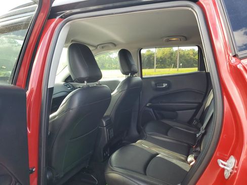 Used 2020 Jeep Compass Limited w/ Safety & Security Group image 24