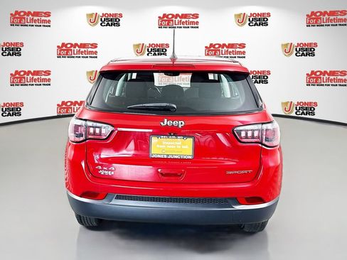 Used 2021 Jeep Compass Sport AWD/4WD image 15