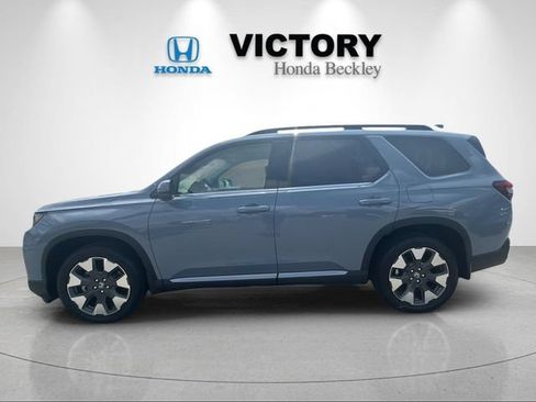 New 2026 Honda Pilot Elite image 2