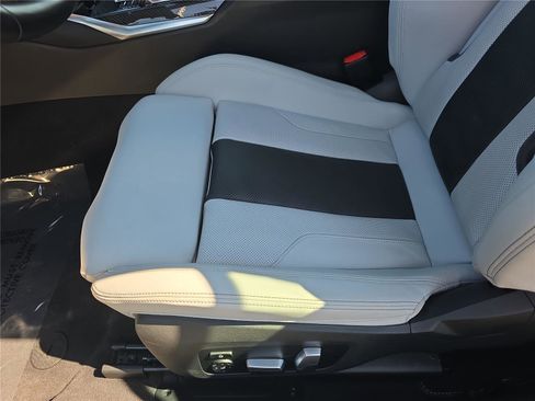 Used 2022 BMW M4 xDrive Competition w/ M Driver's Package image 15