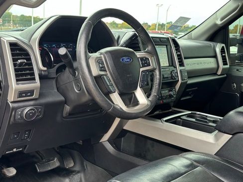 Used 2019 Ford F250 Lariat w/ Lariat Ultimate Package image 11