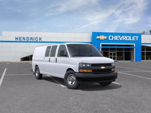 New 2026 Chevrolet Express 2500 Extended RWD image 2