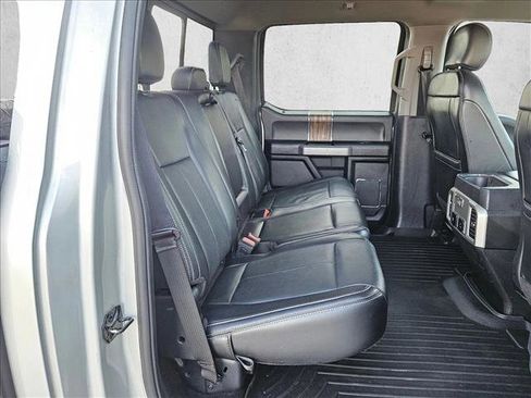 Used 2019 Ford F150 Lariat image 18