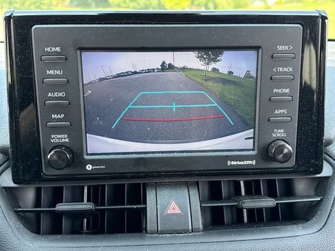 Certified 2022 Toyota RAV4 XLE AWD/4WD image 26