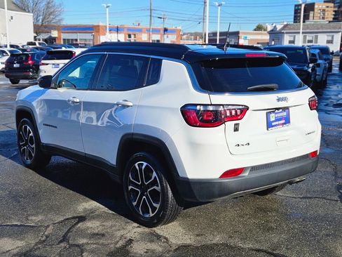 Used 2022 Jeep Compass Limited image 3