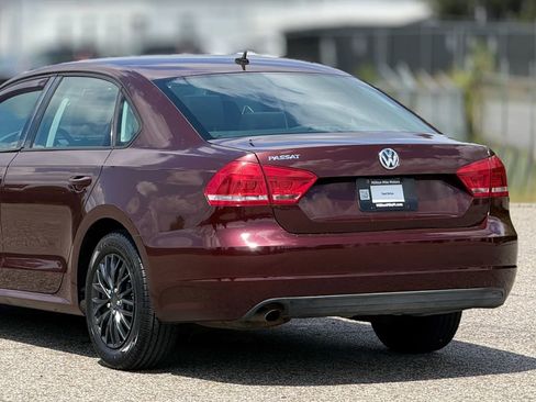 Used 2013 Volkswagen Passat 2.5 S FWD image 16