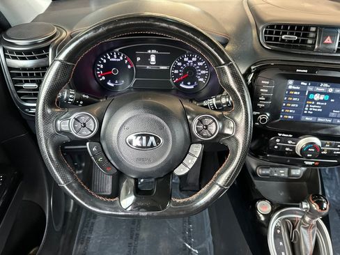 Used 2017 Kia Soul ! FWD image 15