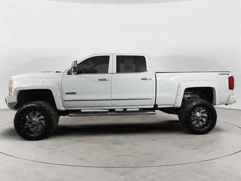 Used 2017 Chevrolet Silverado 3500 High Country w/ Duramax Plus Package image 2