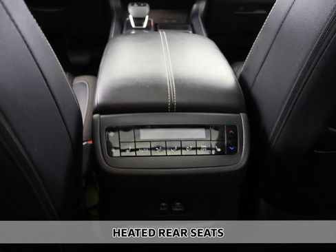 Used 2023 Nissan Pathfinder SL w/ SL Premium Package AWD/4WD image 9