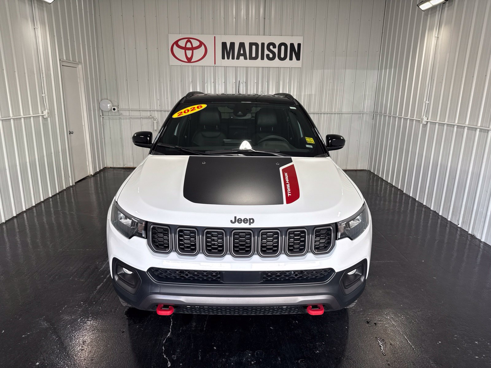 Used 2026 Jeep Compass Trailhawk AWD/4WD image 7