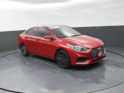 Used 2021 Hyundai Accent SE image 10